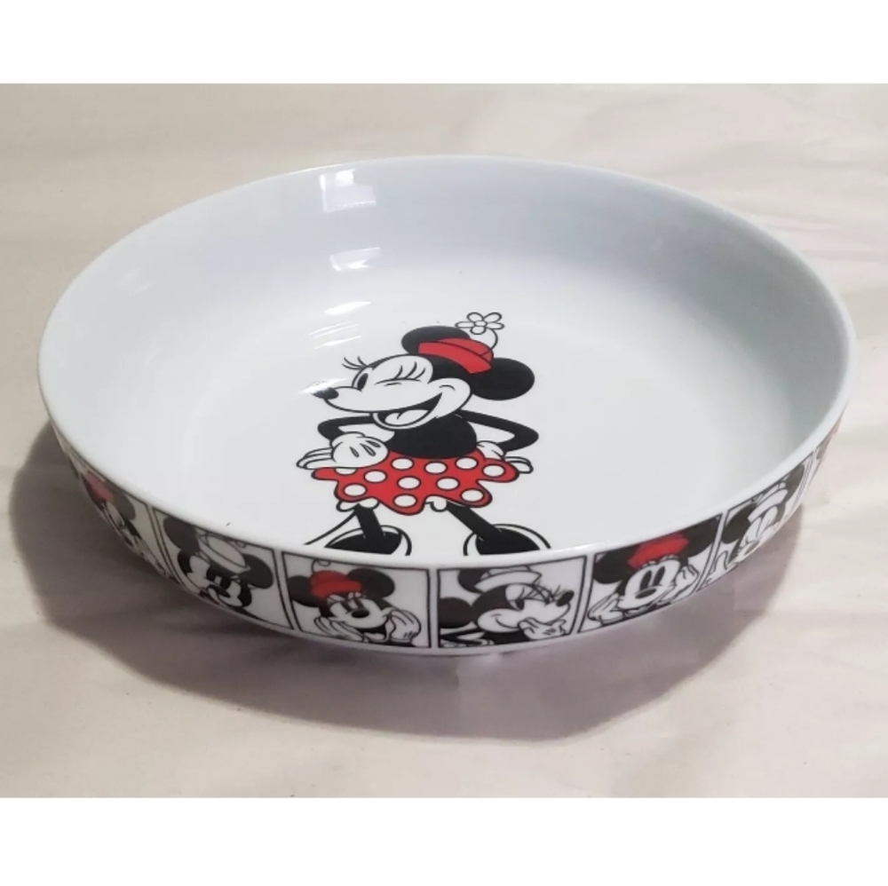 Minnie Mouse Ceramic Serving Bowl